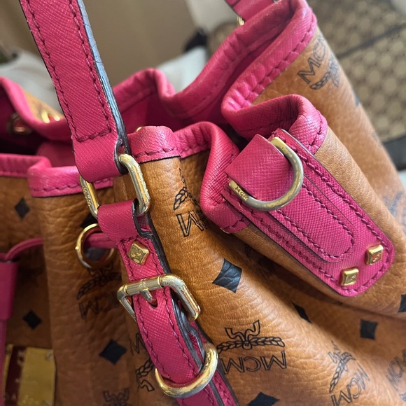MCM COGNAC VISETOS WITH PINK LEATHER ACCENTS DRAWSTRING SHOULDER BAG - Picture 7 of 16